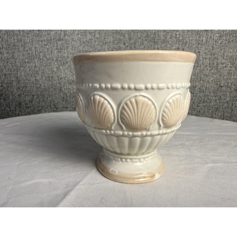 Vintage 90s/Y2K Pink Peach Pastel Seashells Bathroom Vanity‎ Toothbrush Holder